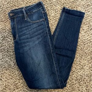 NWT Women’s Hollister Mid-Rise Jean Legging